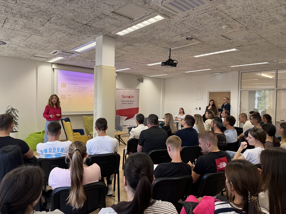 UTJECAJ INFLUENCERA NA MLADE Okrugli stol o medijskoj pismenosti i dezinformacijama