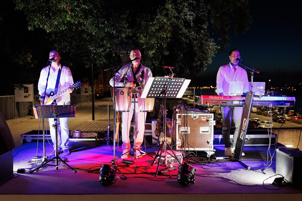 Jet Set Band na bastionu sv. Roka - glazbena večer pod zvijezdama