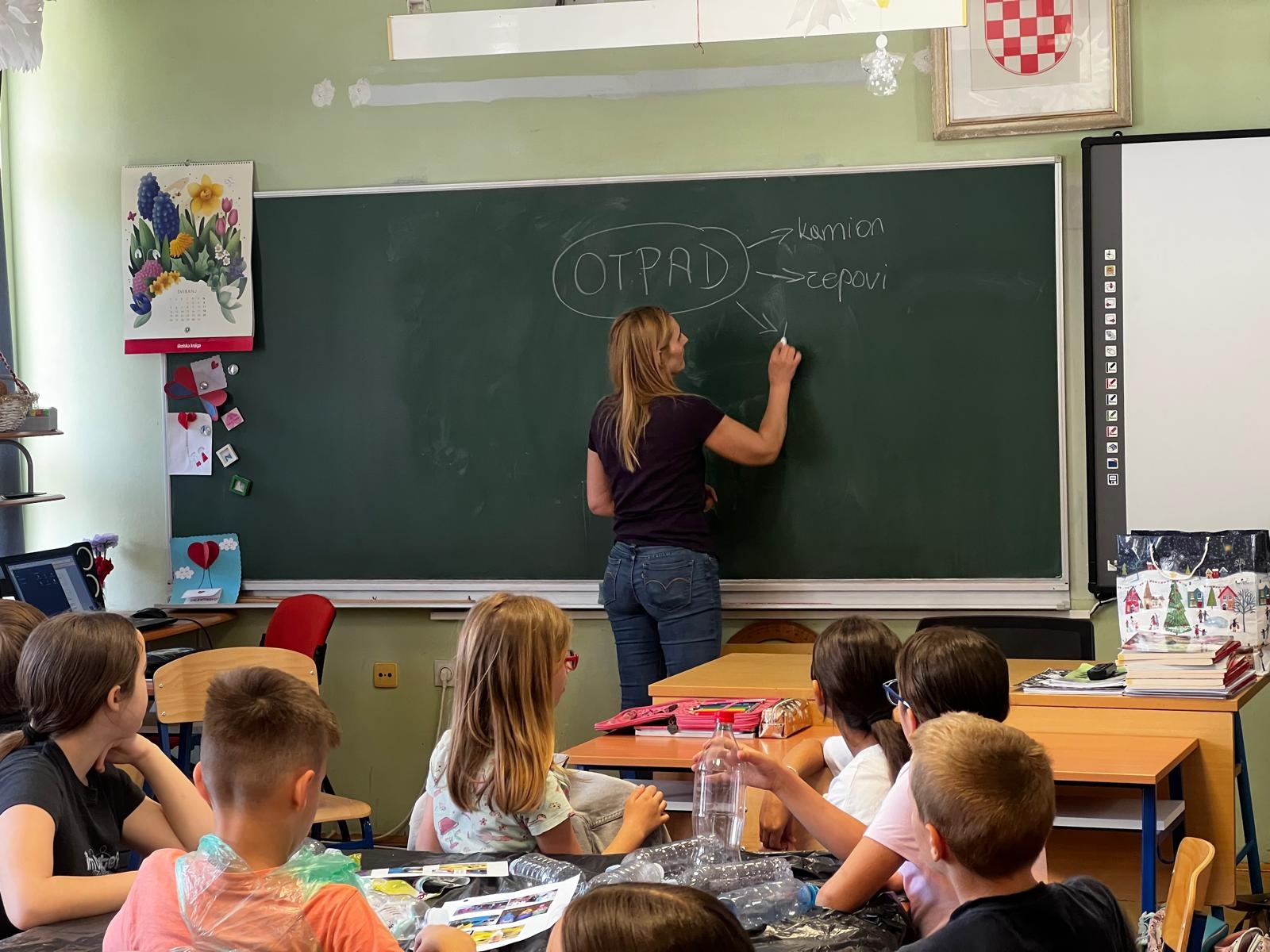 Edukacija o pravilnom gospodarenju otpadom zajednička je zadaća
