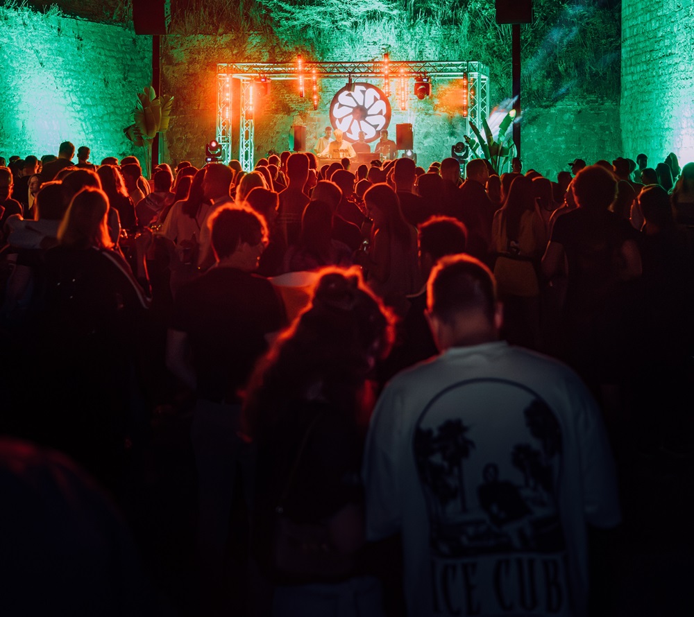 POČINJE DVODNEVNI GLAZBENI SPEKTAKL NA JAZINAMA Project A3:UM donosi vrhunski house i techno u srce Zadra!