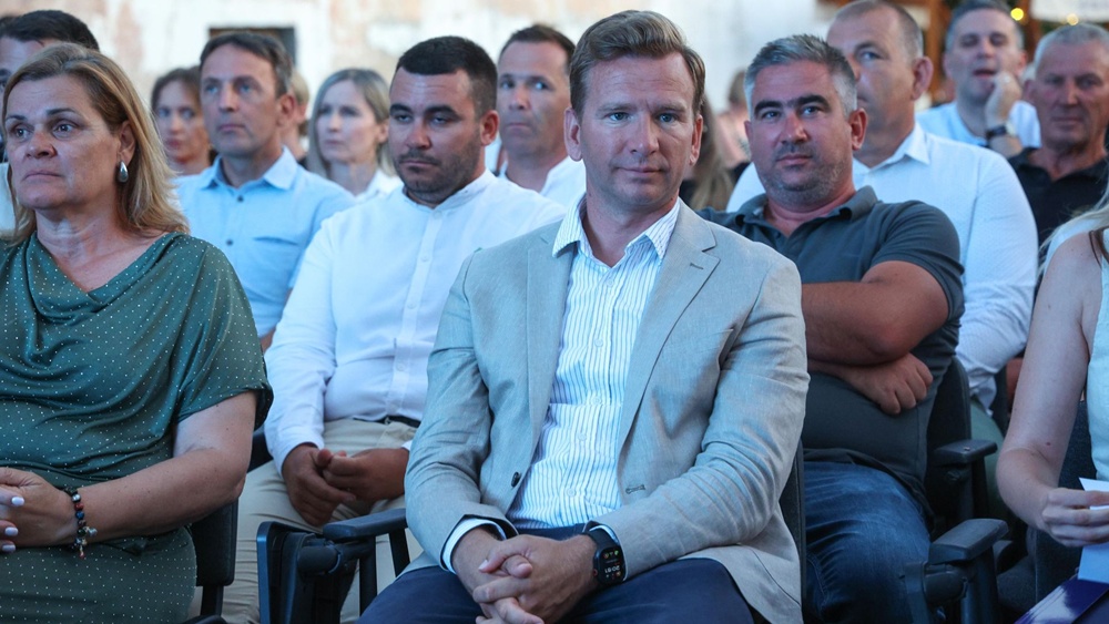 OBILJEŽEN DAN OPĆINE VRSI U realizaciju kreće jedan od najvećih projekata - izgradnja komunalne luke vrijedna 3,8 milijuna eura