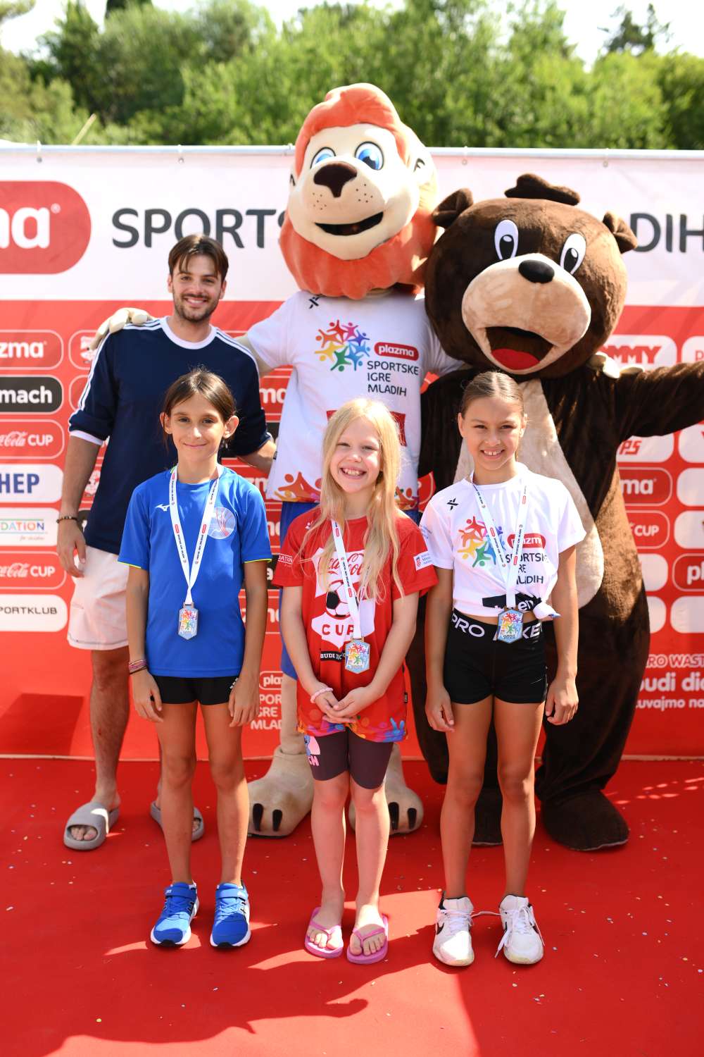 SPORTSKE IGRE MLADIH Nika Odžaković iz Zadra prvakinja u atletici, OŠ Šime Budinić brončana ekipa