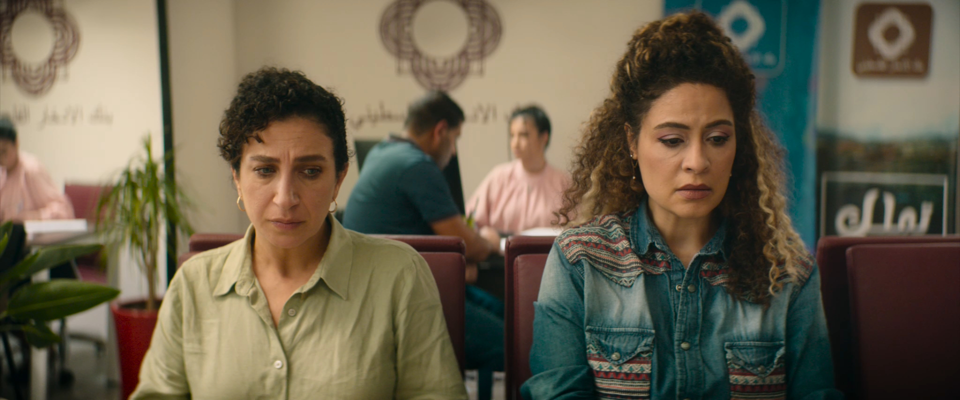 Večeras u Kino Zoni gostuje Cinehill film festival kratkim švedskim „Ispitom“ i palestinskim trilerom „Hvala što ste odabrali našu banku“