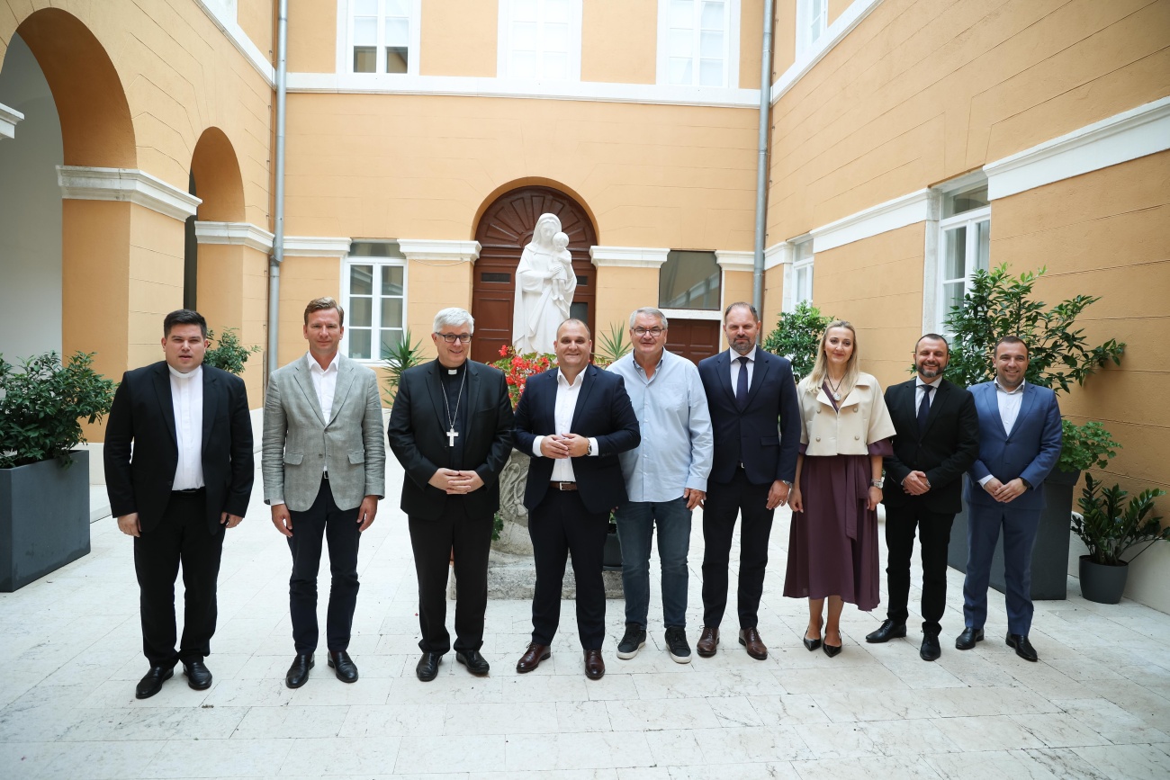 ZADARSKA ŽUPANIJA Bivša crkvena zgrada u Preku postaje dom za starije