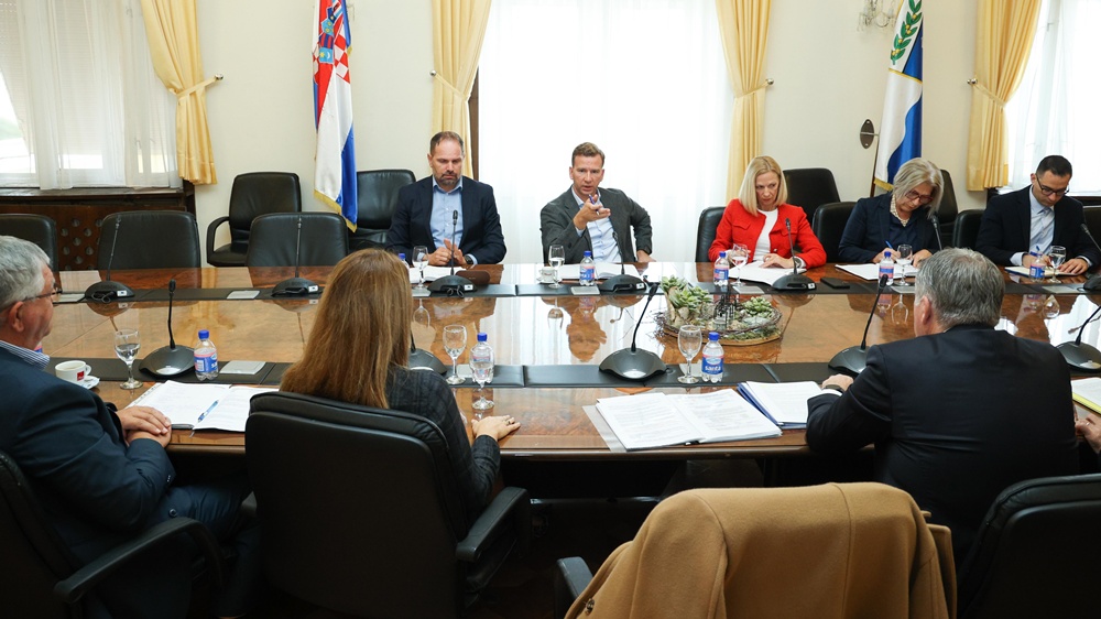 Župan Bilaver s predstavnicima zdravstvenih ustanova: Zajedničkim djelovanjem do učinkovitijeg sustava