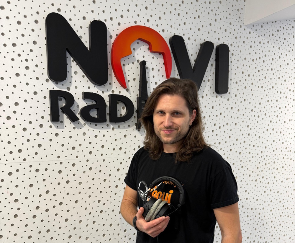 NOVI RADIO NA ADVENTU! Novi Rock na Božićnom gramofonu!