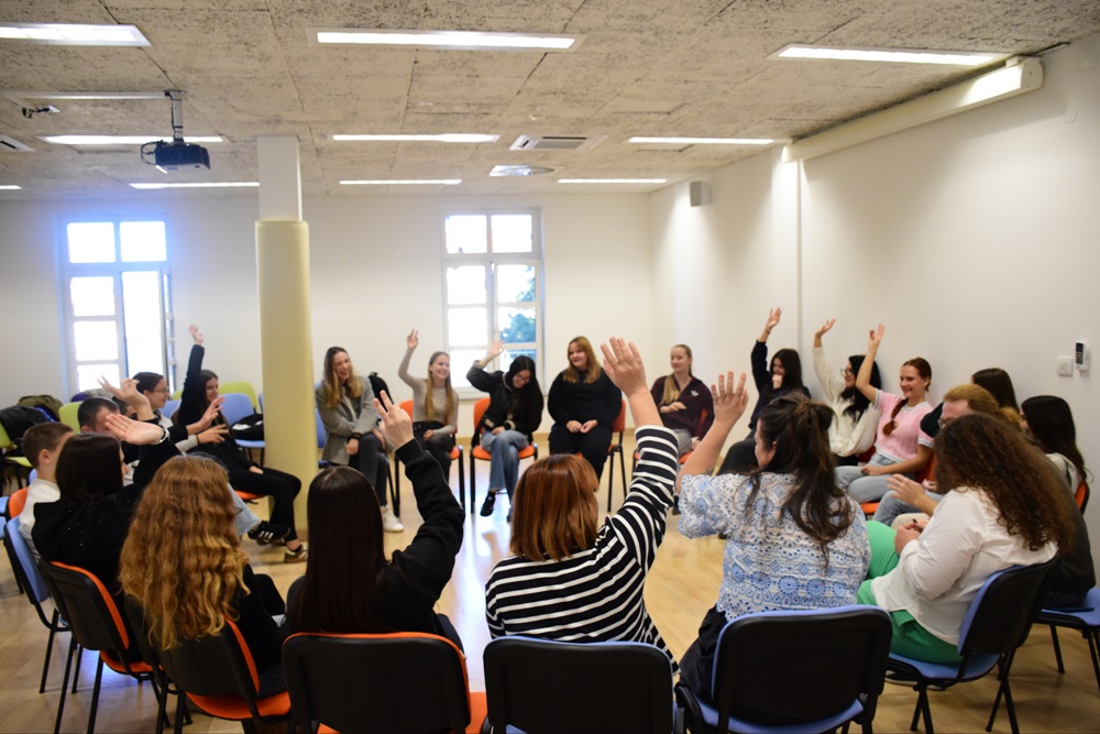 MLADI MIJENJAJU ZADAR Projekt ZD-154-ML razbio stereotipe i oblikovao novi Program za mlade