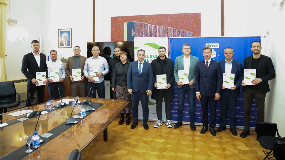 "ŽUPANIJSKI OBJEKTIV" Pokrenut 'Zeleni val' Zadarske županije: Ugovori o ozelenjivanju potpisani s devet gradova i općina