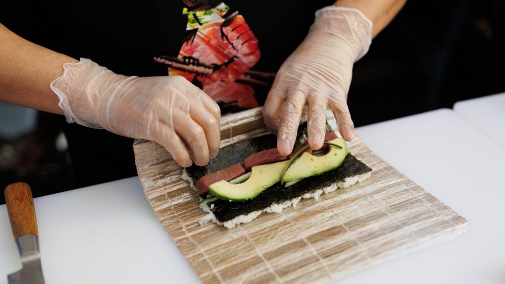 NA GRADSKOJ PIJACI Predsezona u Zadru počinje s Tuna, Sushi & Wine Festivalom