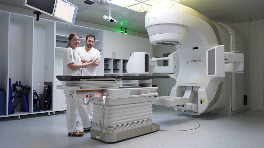 PRVA GODINA RADA LINEARNOG AKCELERATORA 300 pacijenata završilo radioterapijsko liječenje