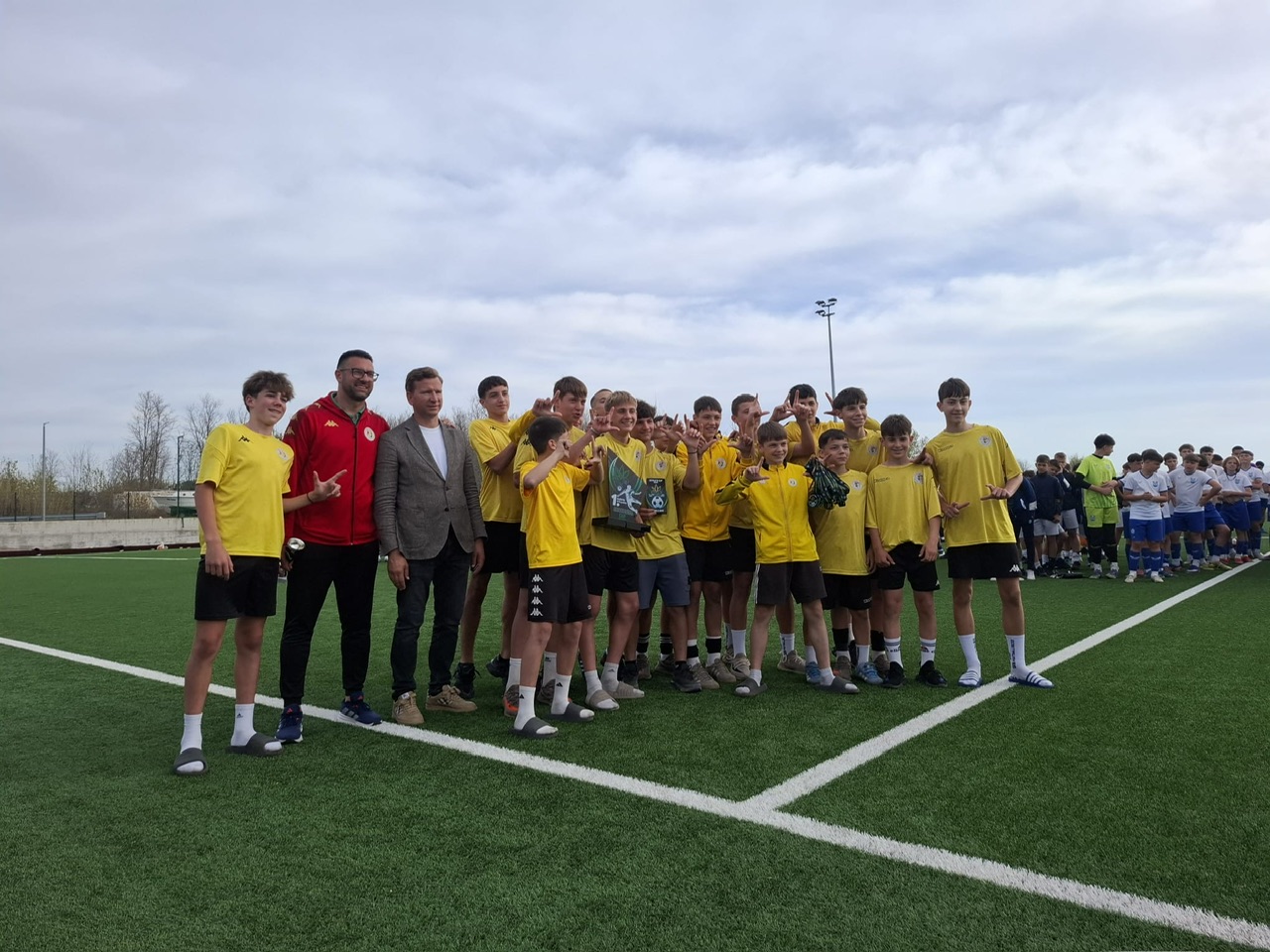 IDEALNI NOGOMETNI UVJETI Pod svjetlima reflektora Cataleya Cup napravila novi organizacijski iskorak