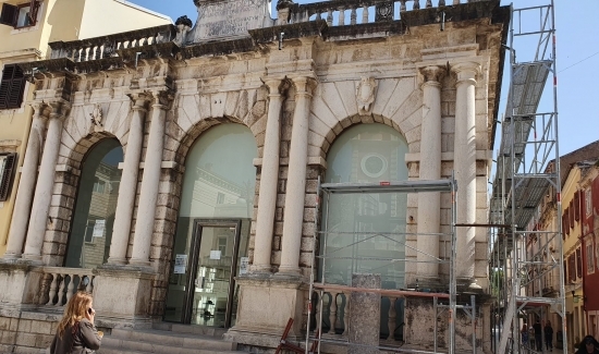 Gradska loža dobiva novo ruho, stižu i milijunska ulaganja u zadarsku baštinu