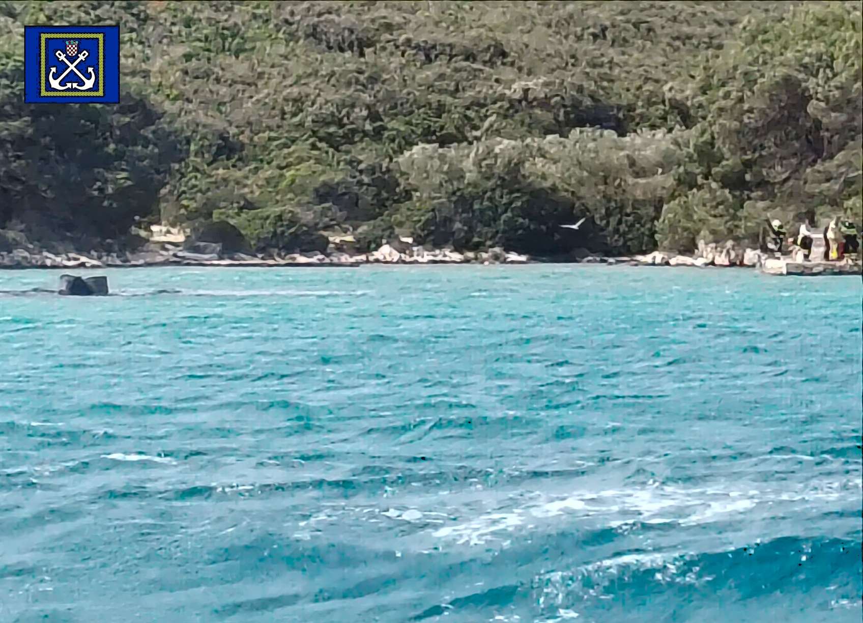 Brodica u požaru potonula kod otoka Pašmana, nema stradalih i ozlijeđenih