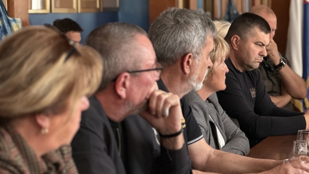 Koordinacijski sastanak predstavnika braniteljskih udruga s gradonačelnikom Erlićem